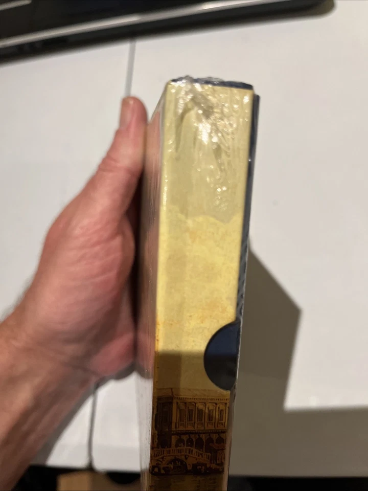 Vivaldi - The Concerto Collection - Antonio Vivaldi - 8 X CD - New & Sealed. - Image 3 of 4