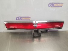 97 Lincoln Mark Viii Center Tail Light Lamp