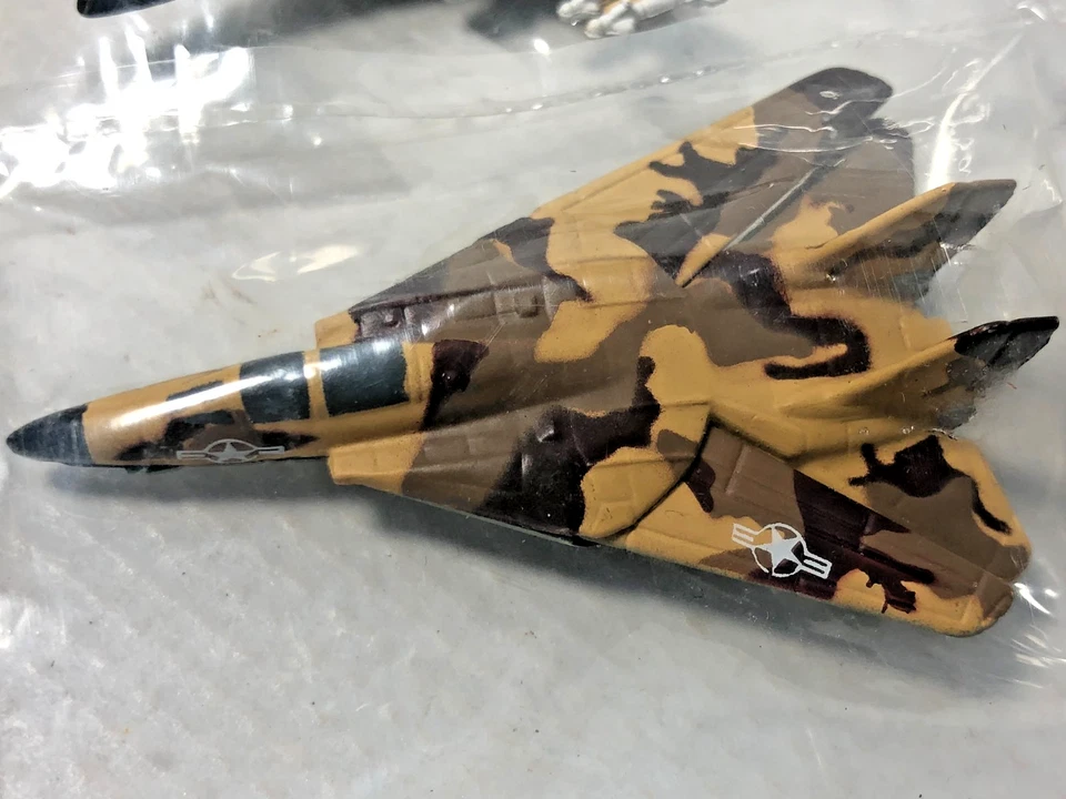 Micro Machines F-16 Fighting Falcon & F-14 Tomcat Galoob - NOS Mint - Image 4 of 4