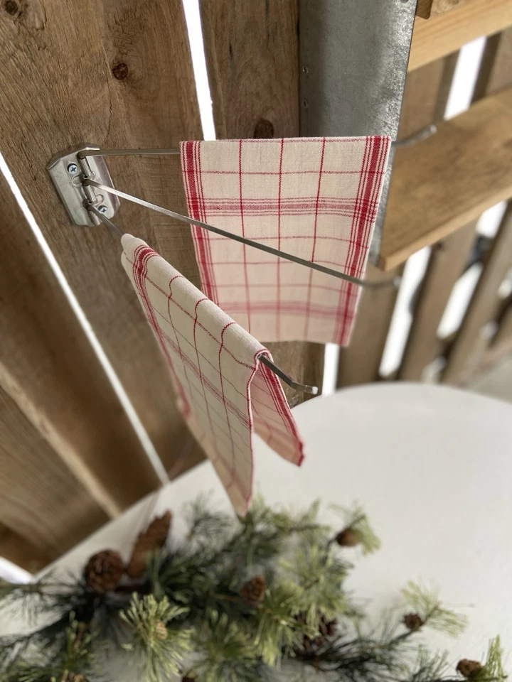 Autoyre 50er Jahre 3 Armig Vintage Metall Handtuchhalter Wandhalterung PLUS zwei Etikett Handtücher ROT - Bild 2 von 4