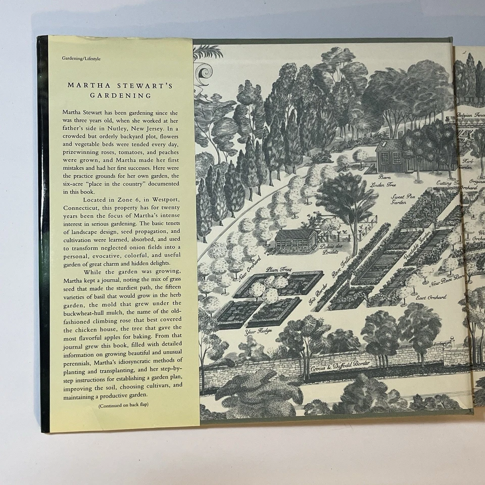 Martha Stewart's Gardening Month by Month by Martha Stewart 1st Edition 1991 Foto 3 de 4