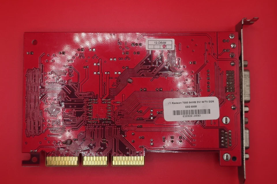 ATI Radeon 7000 64MB AGP DVI/TV-Out/VGA Graphics Card - Image 2 of 4