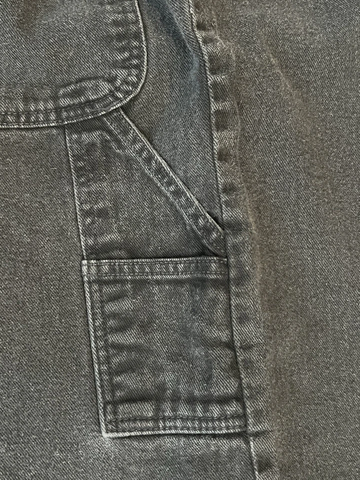 Vtg Tommy Hilfiger Faded Black Denim LOGO Carpenter Baggy Streetwear Shorts Y2K - Image 4 of 4