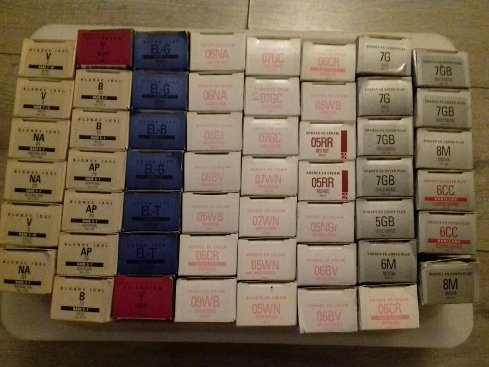 Gros lot 54 coloration REDKEN SHADES EQ CREAM BLOND IDOL EXTRA LIFT .... 60 ml - Photo 2/4