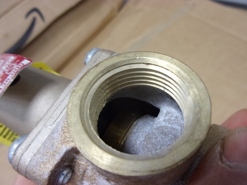 WATTS 40XL 150210 Pressure &Temperature Relief Valve 3/4" 210-F 150 PSI 5" Probe - Picture 6 of 8