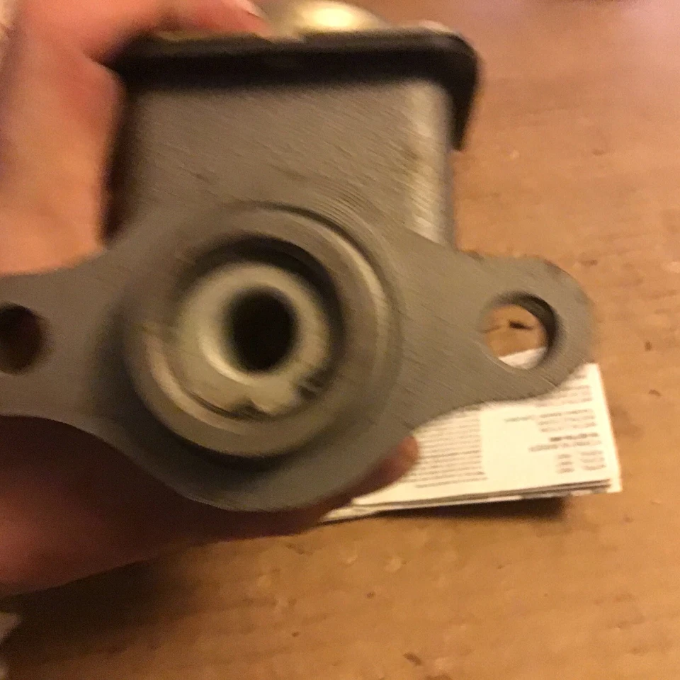 Ford Econoline E300 1974 cilindro maestro nuevo Wagner  Foto 4 de 4