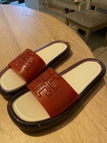 TORY BURCH BUBBLE JELLY SLIDES IN TORY RED/ DEEP PURPLE/ LIGHT CREAM SIZE 8B - Picture 2 of 4