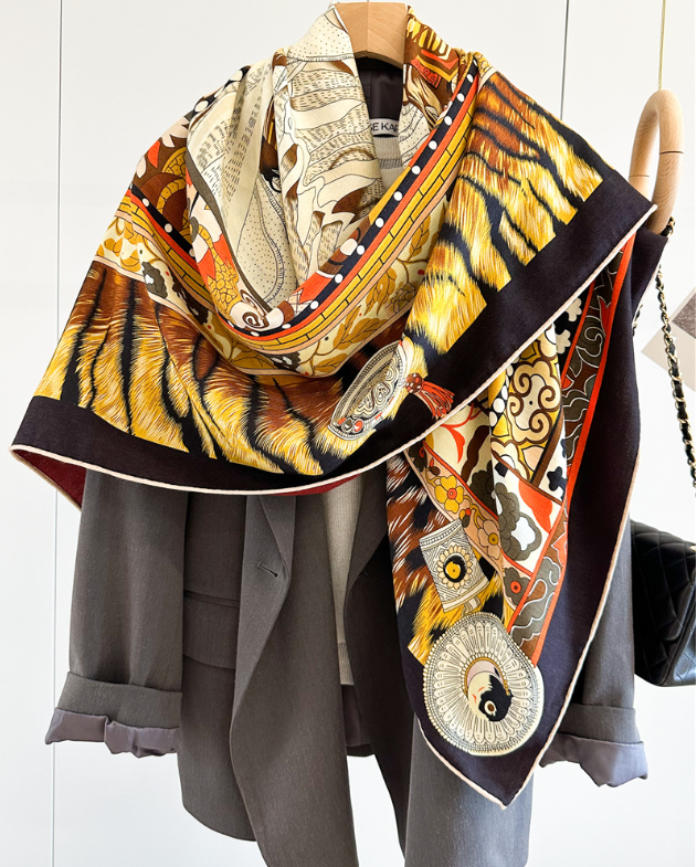 70% cashmere 30% silk the Potala Palace double sided print square Wrap shawl 53