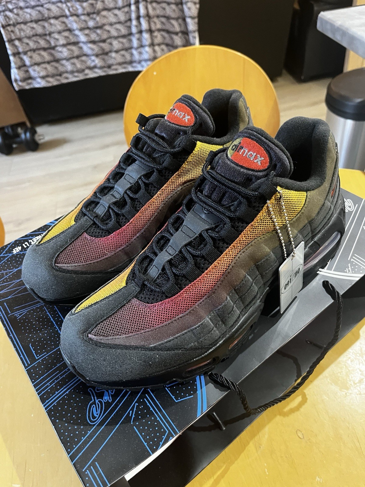 Nike Air Max 95 x Lorenz.OG / Block P - Volcano - UK 10.5 - Brand New - 091/110 image 8