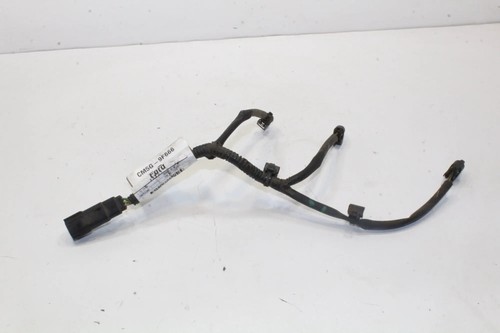 Fuel injector wires