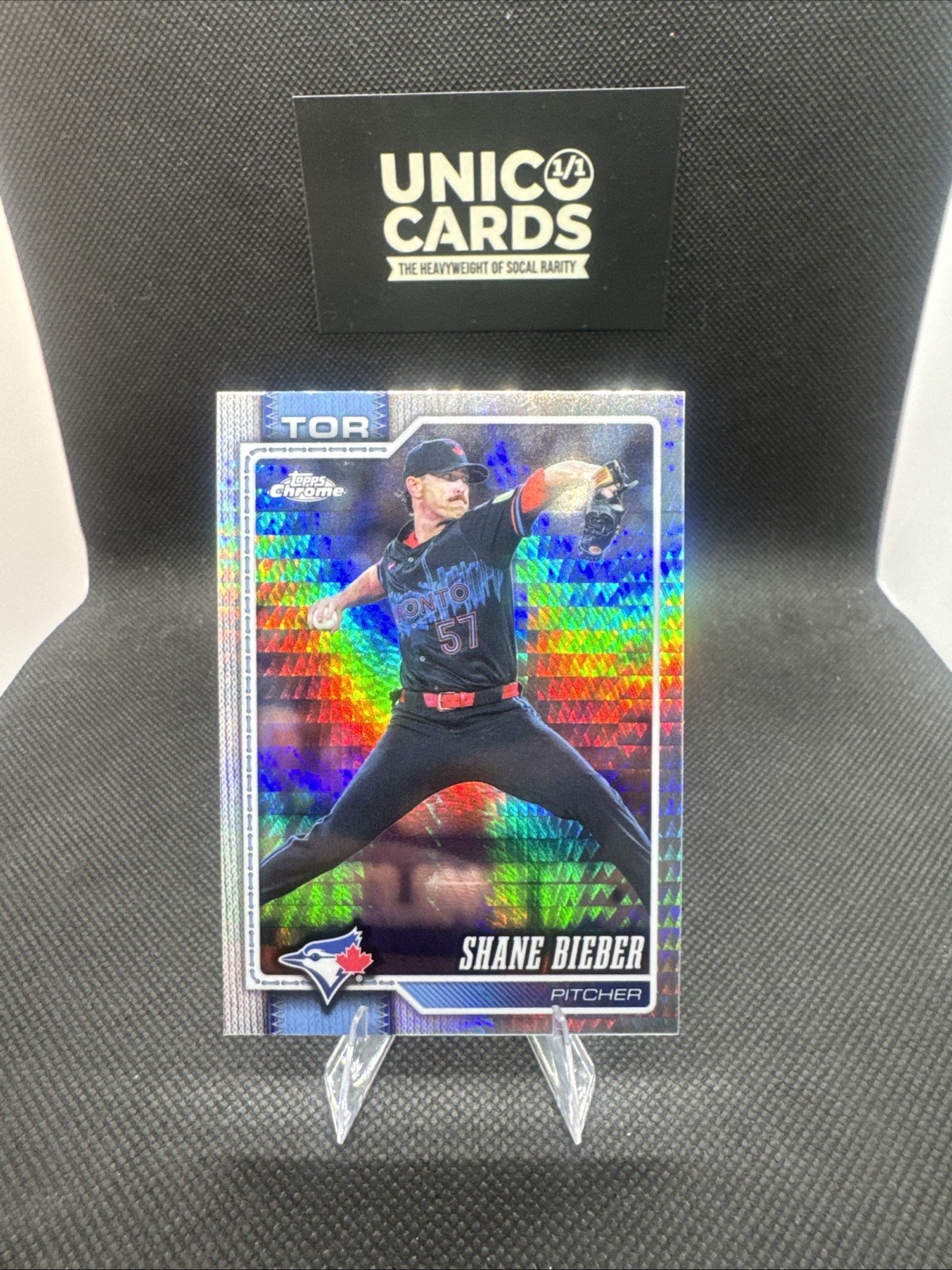2026 Topps Chrome Shane Bieber #21 Prism Refractor Toronto Blue Jays