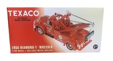 Texaco 1955 Diamond-T Wrecker 1:34 Diecast Truck First Gear NIB