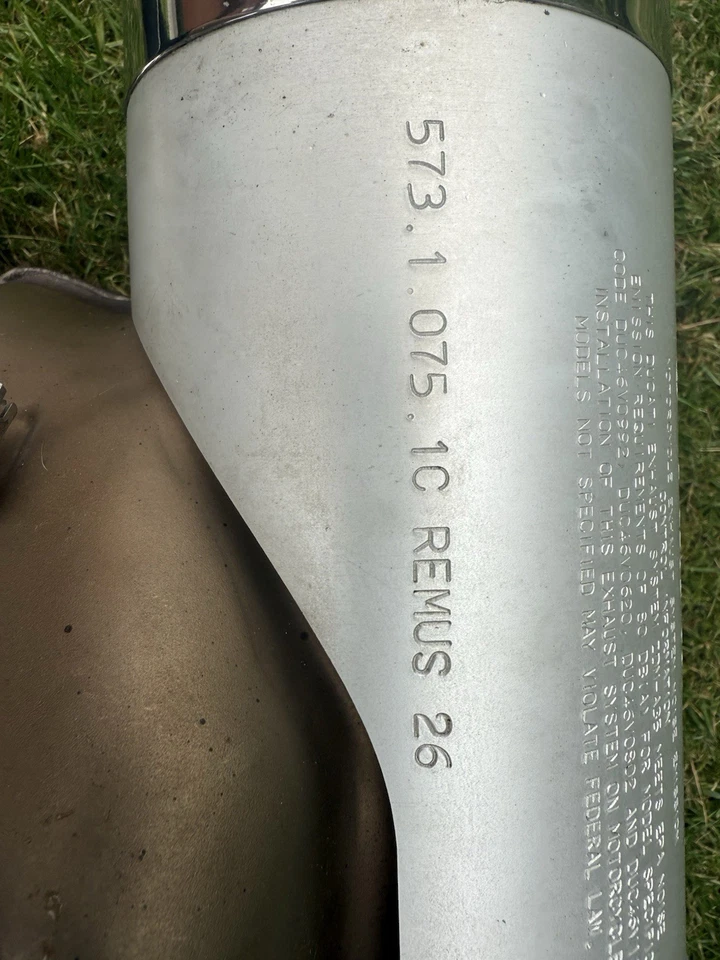 Silenciador de lata de escape Ducati Multistrada 1000 DS / 1100 S REMUS 2003 a 2009 Foto 3 de 4