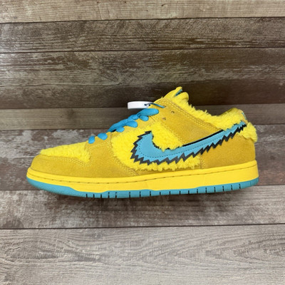 Nike SB Dunk Low Grateful Dead Bears Yellow Skateboarding Shoes US size 9.5