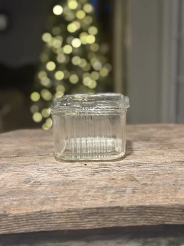 Federal Glass Refrigerator Dish Vegetables Ribbed Square Clear Vintage 4.25” 002