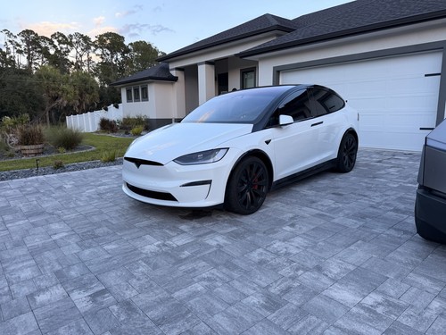 2025 Tesla Model X