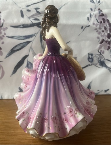 Royal Doulton Pretty Ladies Carolyn HN5405 - Picture 4 of 8