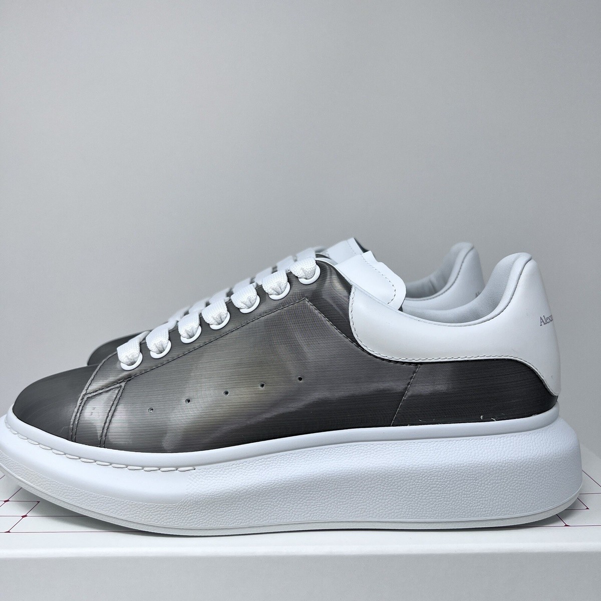【初版】 ALEXANDER McQUEEN Size 9 - Alexander McQueen Oversized Sneaker Dreamy Bug for