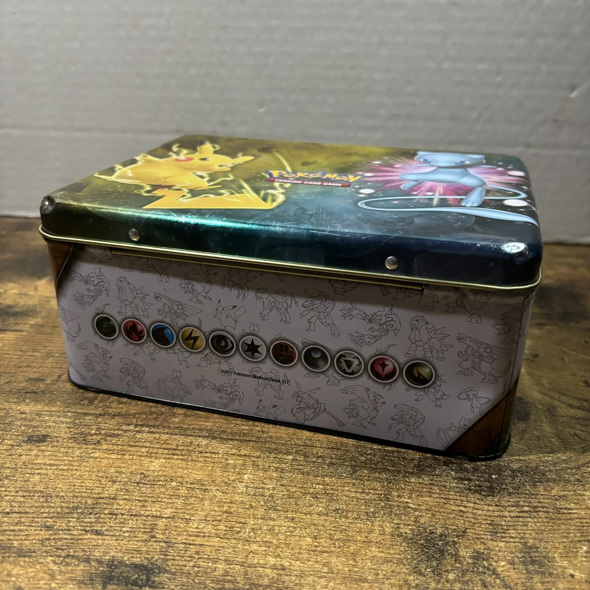 Pokemon - Shining Legends Collector Chest Pokemon - Shining Legends Collector Chest
