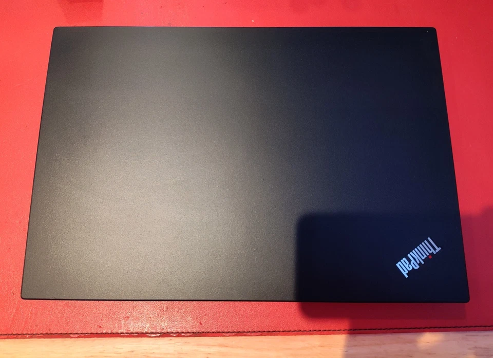 Lenovo THINKPAD P53s -| FOR PARTS |- - Image 2 of 4