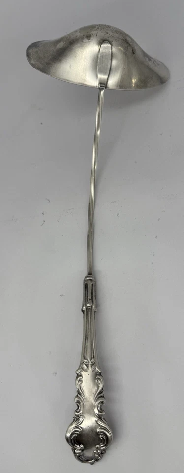 De colección FB Rogers Plateado Grande Punzón Cucharón Patrón Lirio, 16” L ¡HERMOSO! Foto 2 de 4