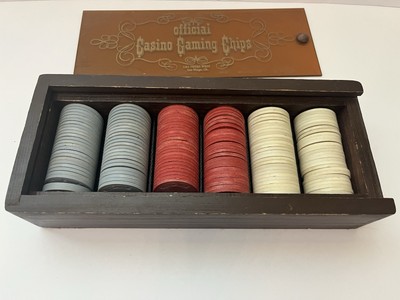 Vintage 153 Poker Chips In Wood Case Official Casino Gaming Chips Clay?