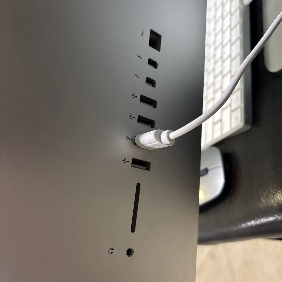 Apple iMac 27-inch - Image 3 of 3