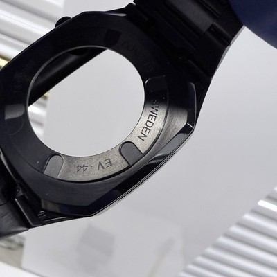 Golden Concept EV-44 Apple Watch Case Limited Edition All Black 