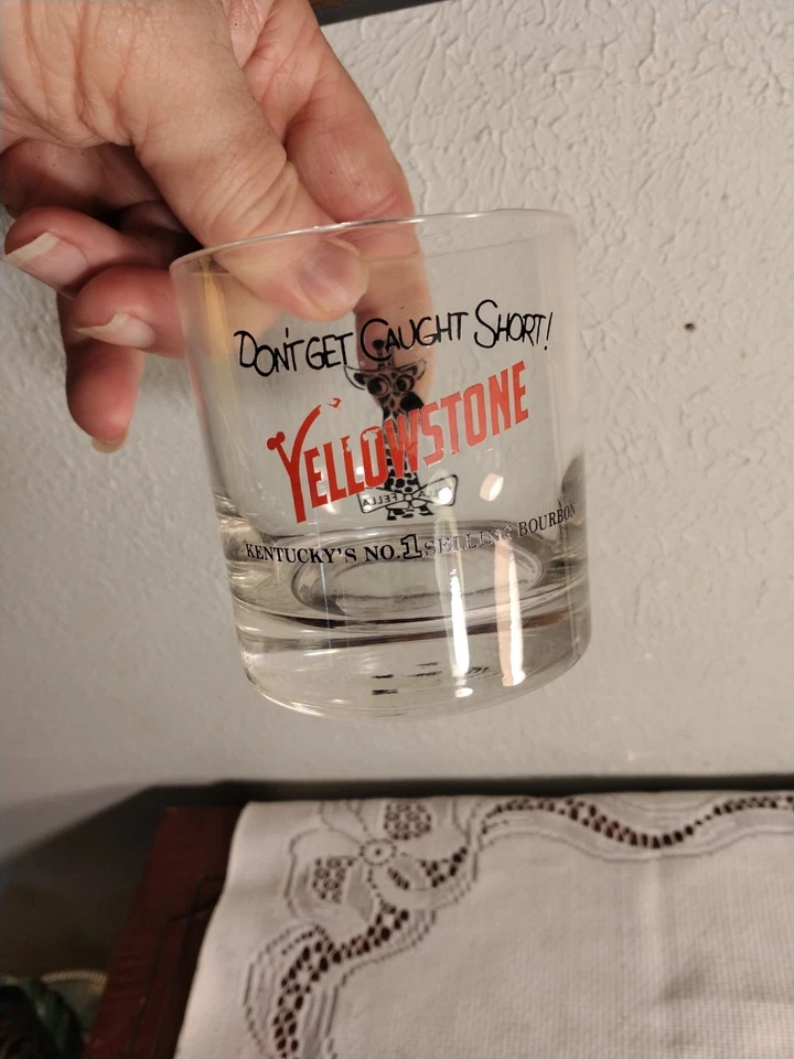 YELLOWSTONE Kentucky Bourbon Whiskey YELLA FELLA GIRAFFE LOGO VERY RARE - Image 2 of 3