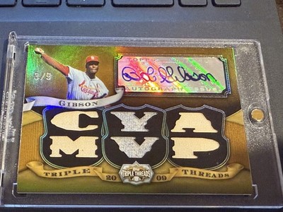 2009 TOPPS TRIPLE THREADS - BOB GIBSON ''CYA/MVP'' RELIC/AUTOGRAPH CARD /9 RARE SP