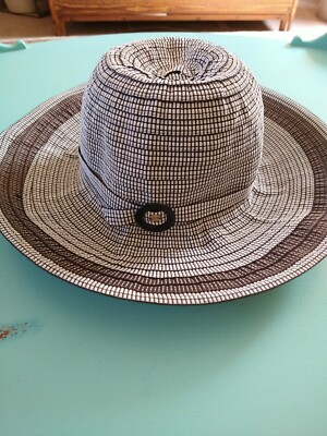 BETMAR Vintage Beach hat black/white wide brim floppy beach  display picture 1