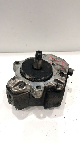 Pompe à Gazole Pour BMW Série 3 E46 - Pièce Détachée Référence OE 16 11 7 165 590 - Neuf Sous Boîte