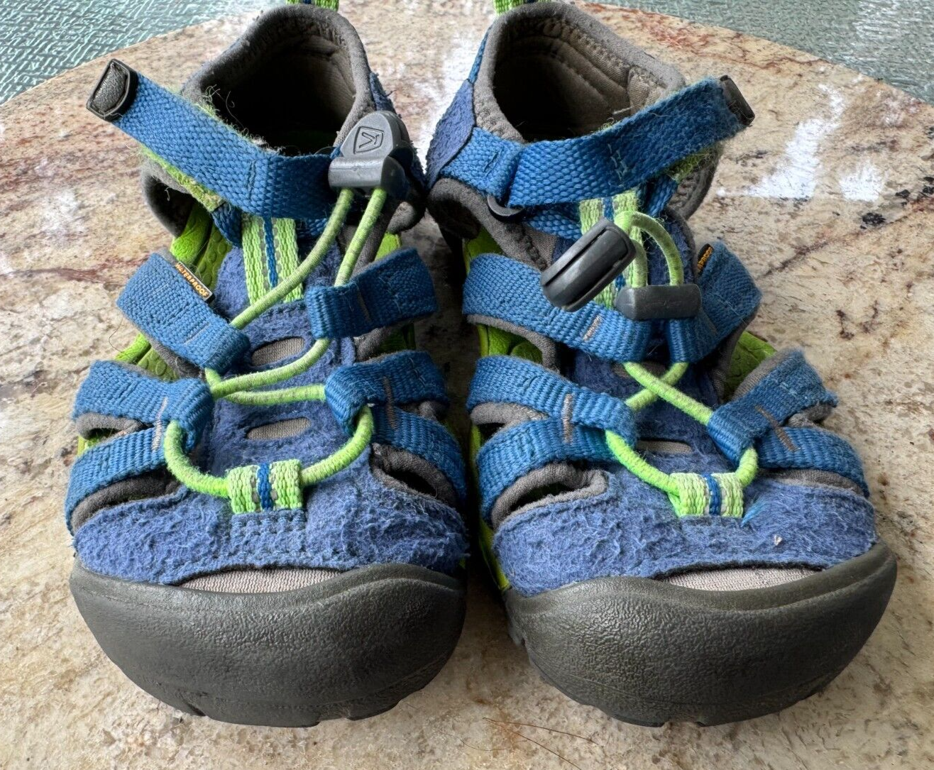 Scarpe sandali KEEN giovani 13 ragazzi Newport impermeabili punta chiusa blu acqua outdoor