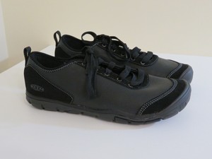 keen hush leather cnx