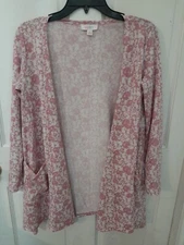 LulaRoe Short Kimono Robe With Pockets Preowned But Barely If Ever Worn Pink And