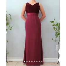 Vera Wang Wine Velvet Crepe Satin V-Neck Gown Women's Plus Size 22 Formal Dress