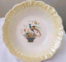 Yellow 9" Vtg Scalloped Serving Bowl Dish Colorful Bird Of Paradise Grannycore 