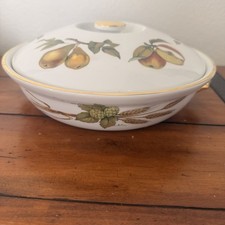 Royal Worcester Evesham Gold Covered Casserole Dish — listing 4