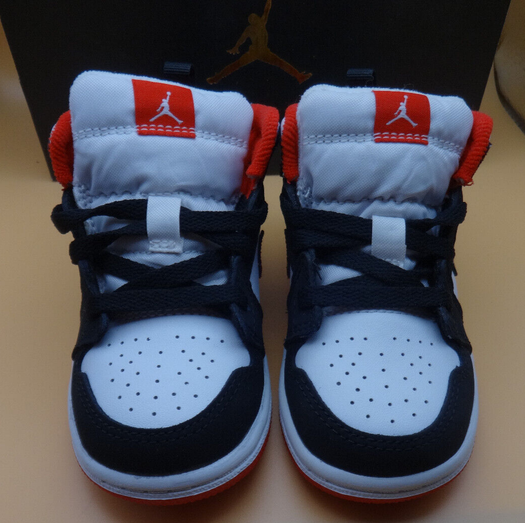 Nike Air Jordan 1 Mid Nike Air Jordan 1 Mid
