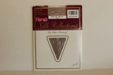 Hanes Silk Reflections Non-Control Top Silky Sheer Pantyhose 715 CD Clay