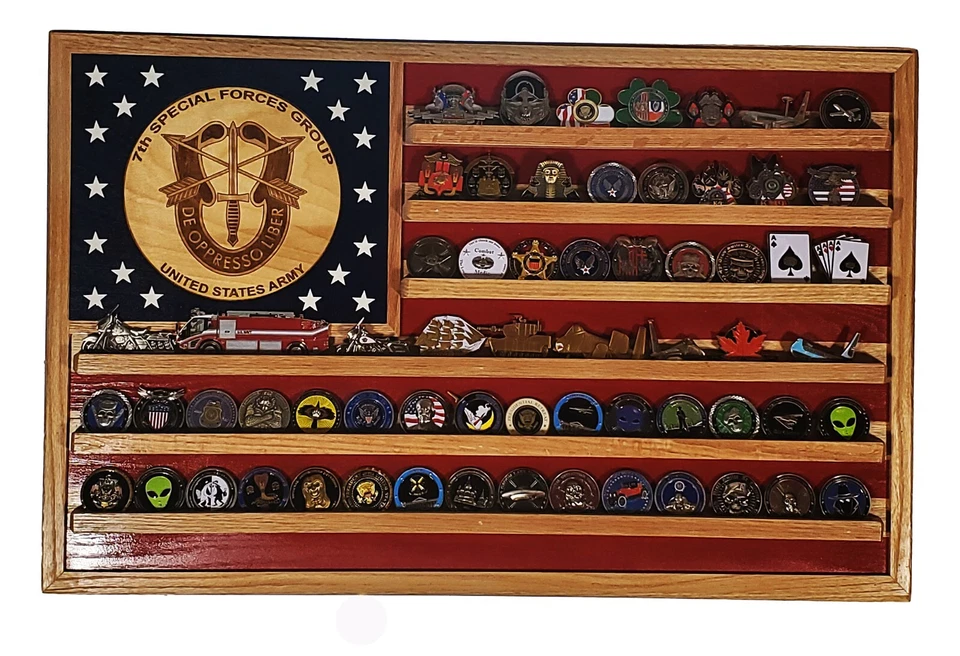 US Army 7th Special Forces Group Challenge Coin Display Flag 70-100 Coins Trad. - Image 2 of 4