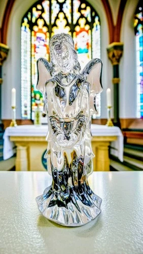 Vintage 7" Waterford Crystal "Angel of Hope" in Mint Condition - Ireland