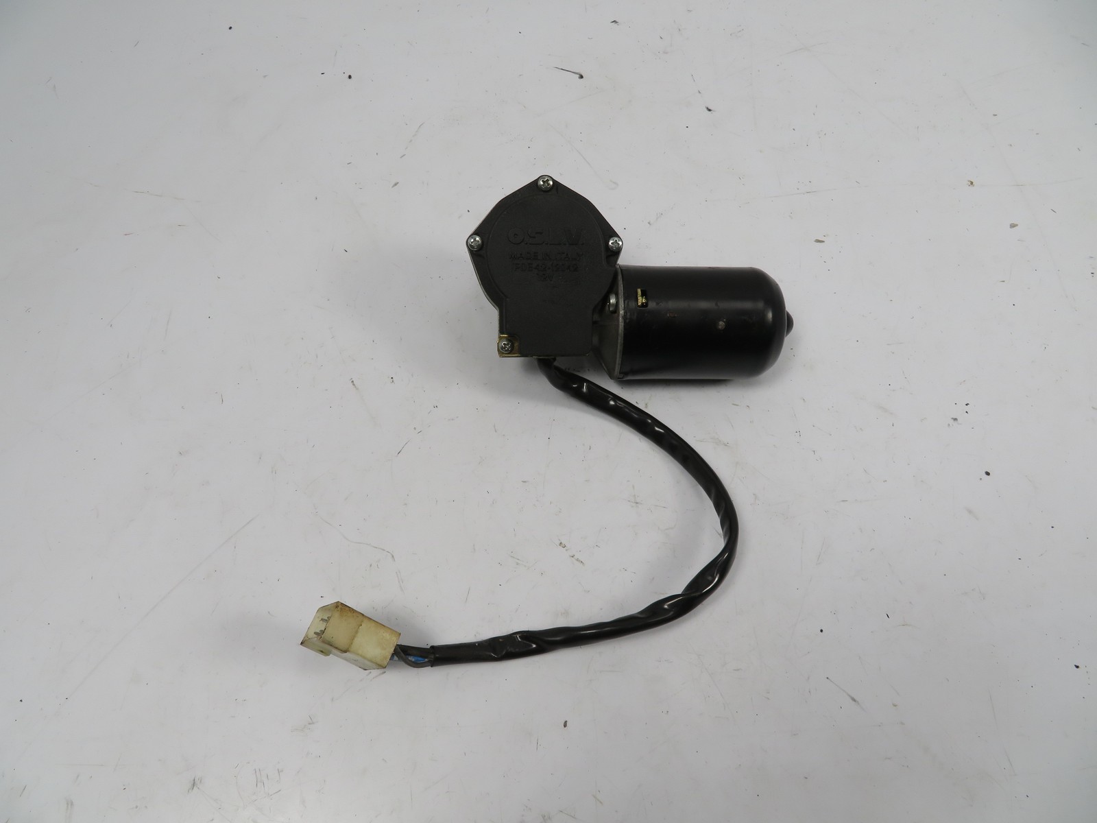 Ferrari 328 GTS 1988 Windshield wiper motor P/N 61768900