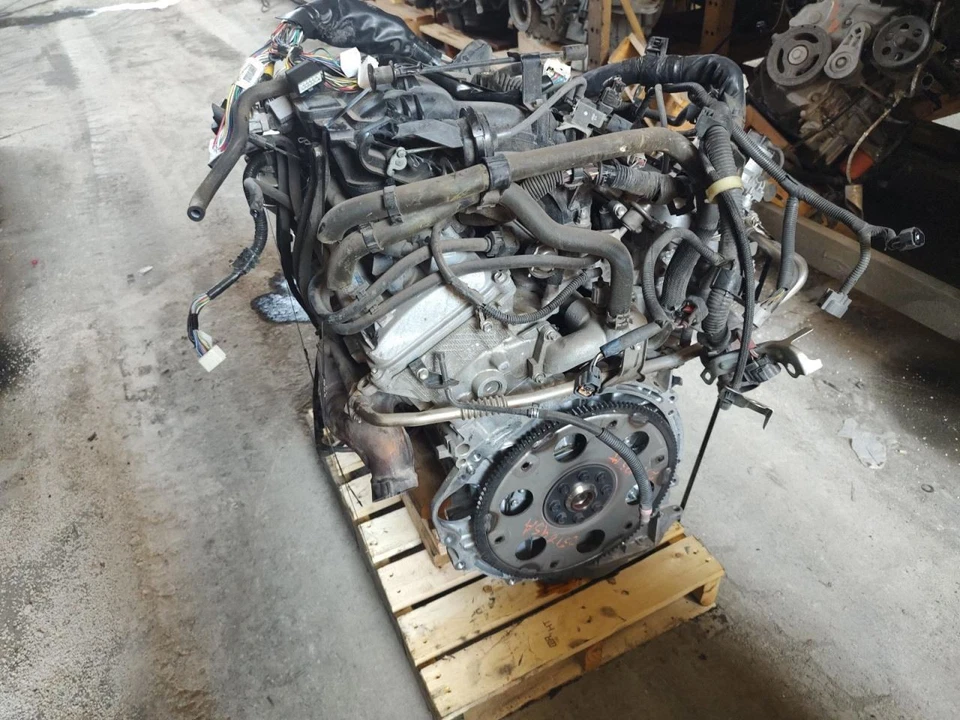 2012-2015 Toyota Tacoma Engine - 4.0L (VIN U, 5th Digit) 1GRFE, 153K Miles Foto 4 de 4