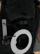 Kshioe 14” Ring Light With Phone Holder