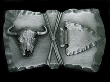 UE01127 VINTAGE 1991 BUFFALO SKULL ARROWHEAD INDIAN ART PEWTER BELT BUCKLE