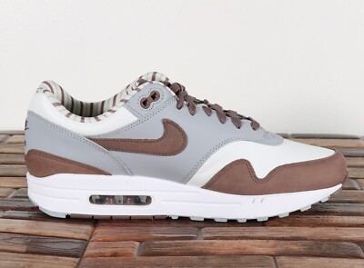hamachan_dayo　0101 ♡ Amazon.com | [FB8916-100] Mens Nike AIR MAX 1 PREMIUM 'SHIMA