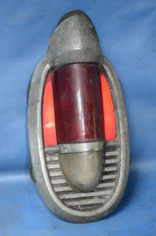 Mercury Monterey Montclair 1956 luz trasera cromada cubierta bisel lente Foto 3 de 4