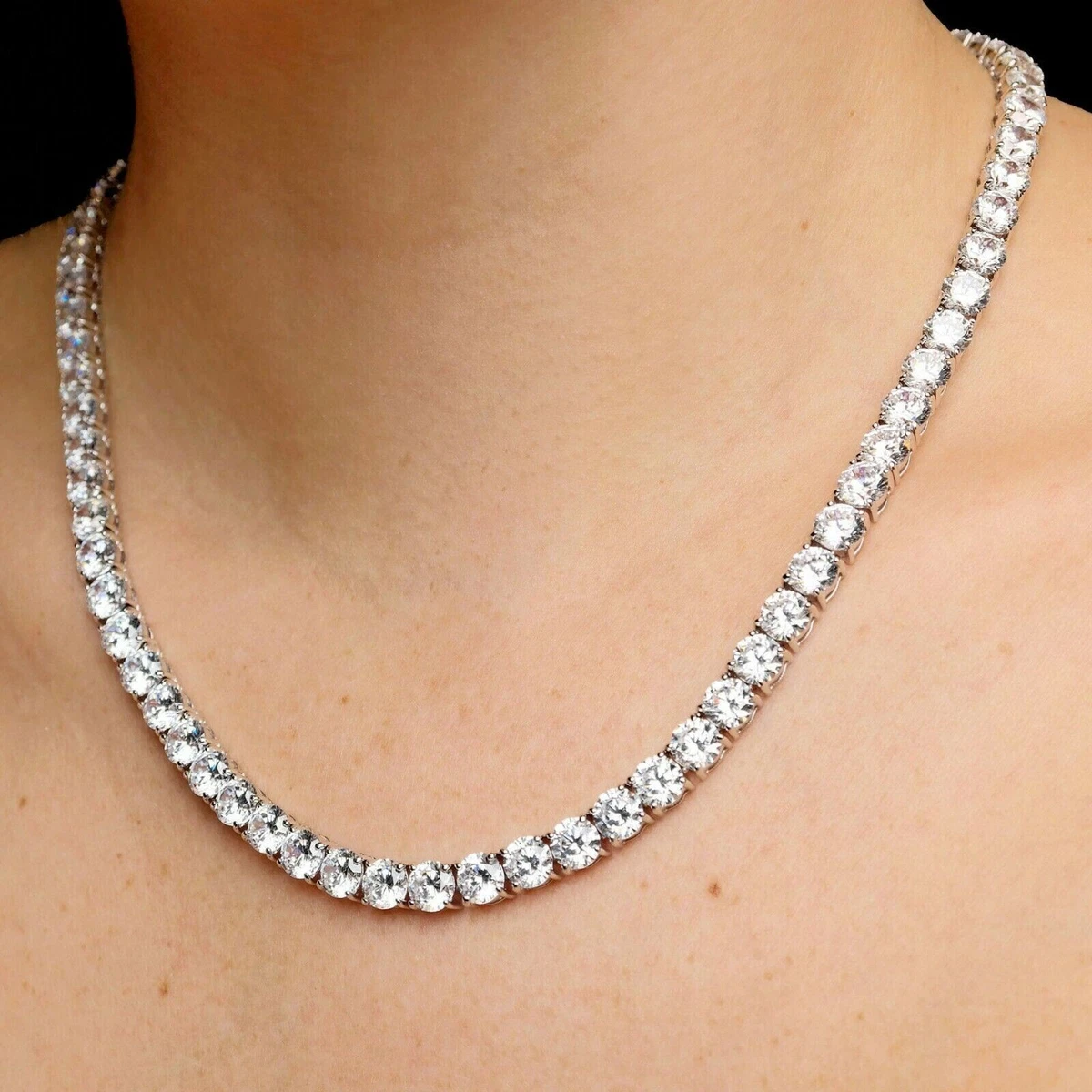 Single line solitaire necklace outlet