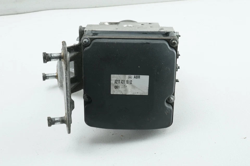 Mercedes W211 C219 насос модуль модулятор клапан OEM 2006 - 2011 - Изображение 3 из 4